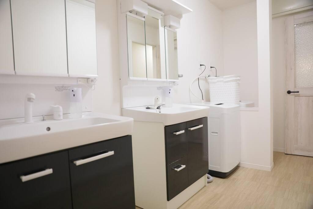 Apartamento 最大17名まで！羽田空港・東京駅の間にある平和島徒歩7分の貸切り一軒家 Tóquio